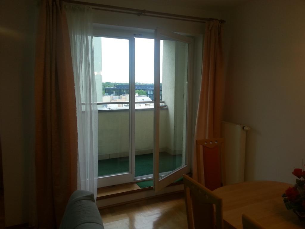 Dgm Apartment Варшава Екстер'єр фото
